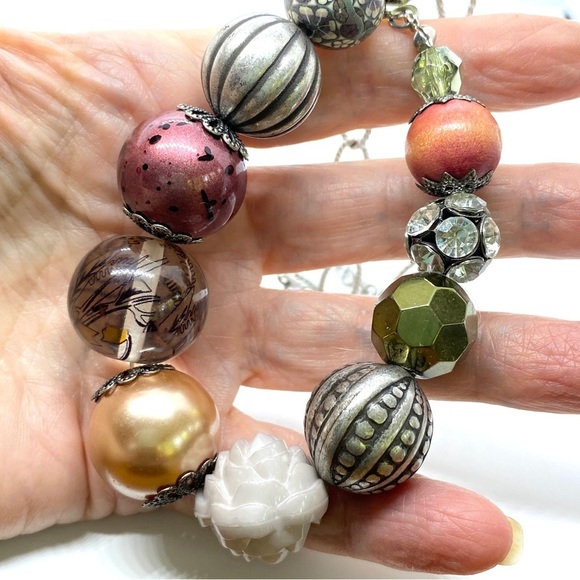 COOKIE LEE Chunky Bead Silvertone Necklace - Picture 4 of 10